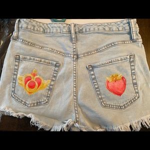 Wild Fable Size US 6 Sailor Moon Shorts